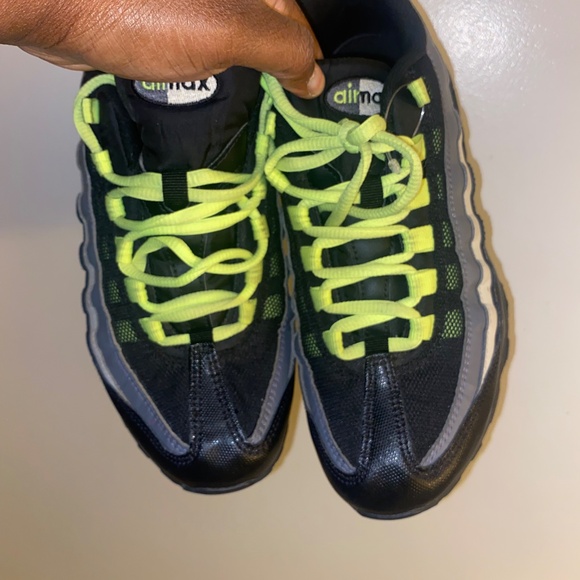Air max 95 Lime Green sz 6.5 - Picture 2 of 6